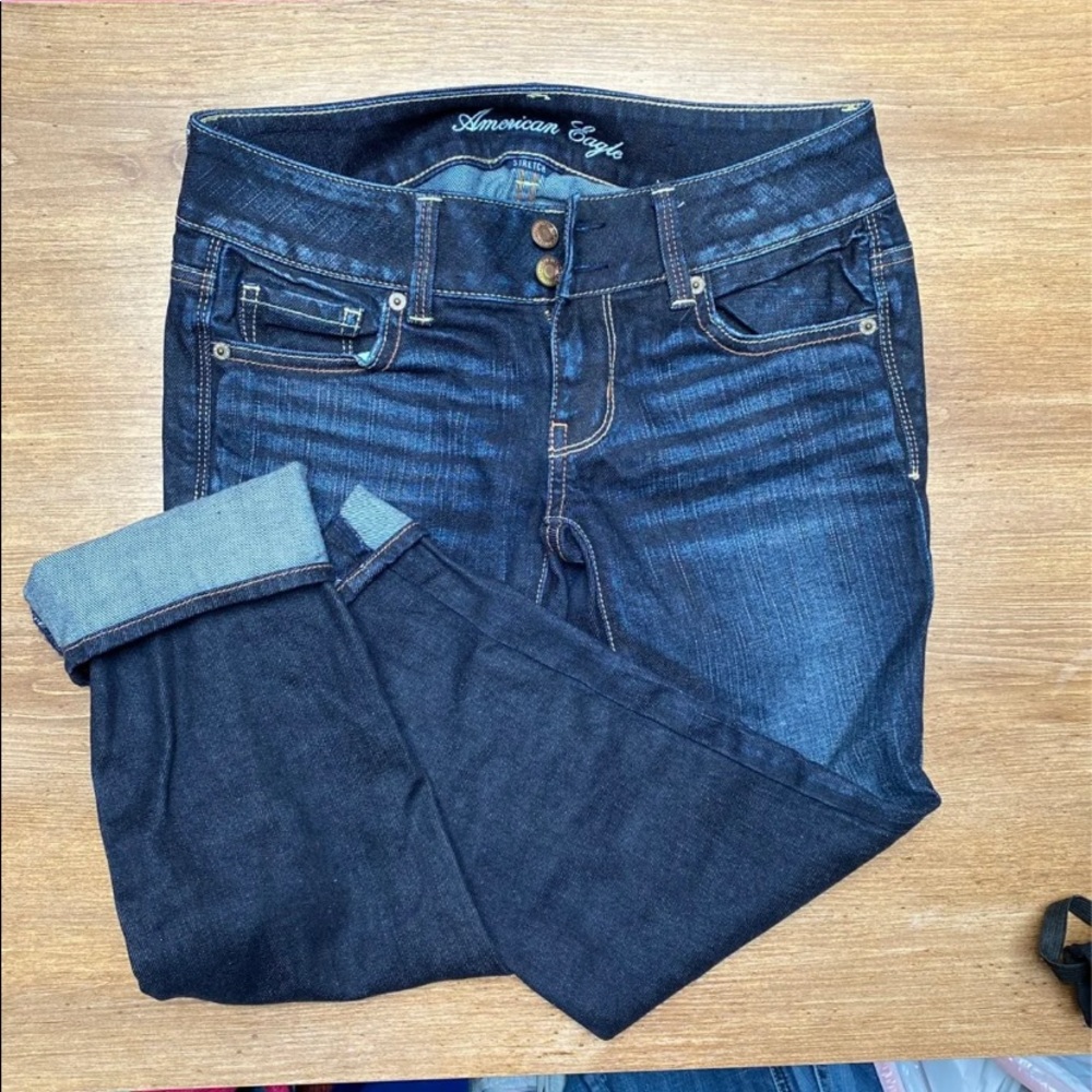 Dark wash capris